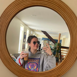 Meet your Posher, Victoria